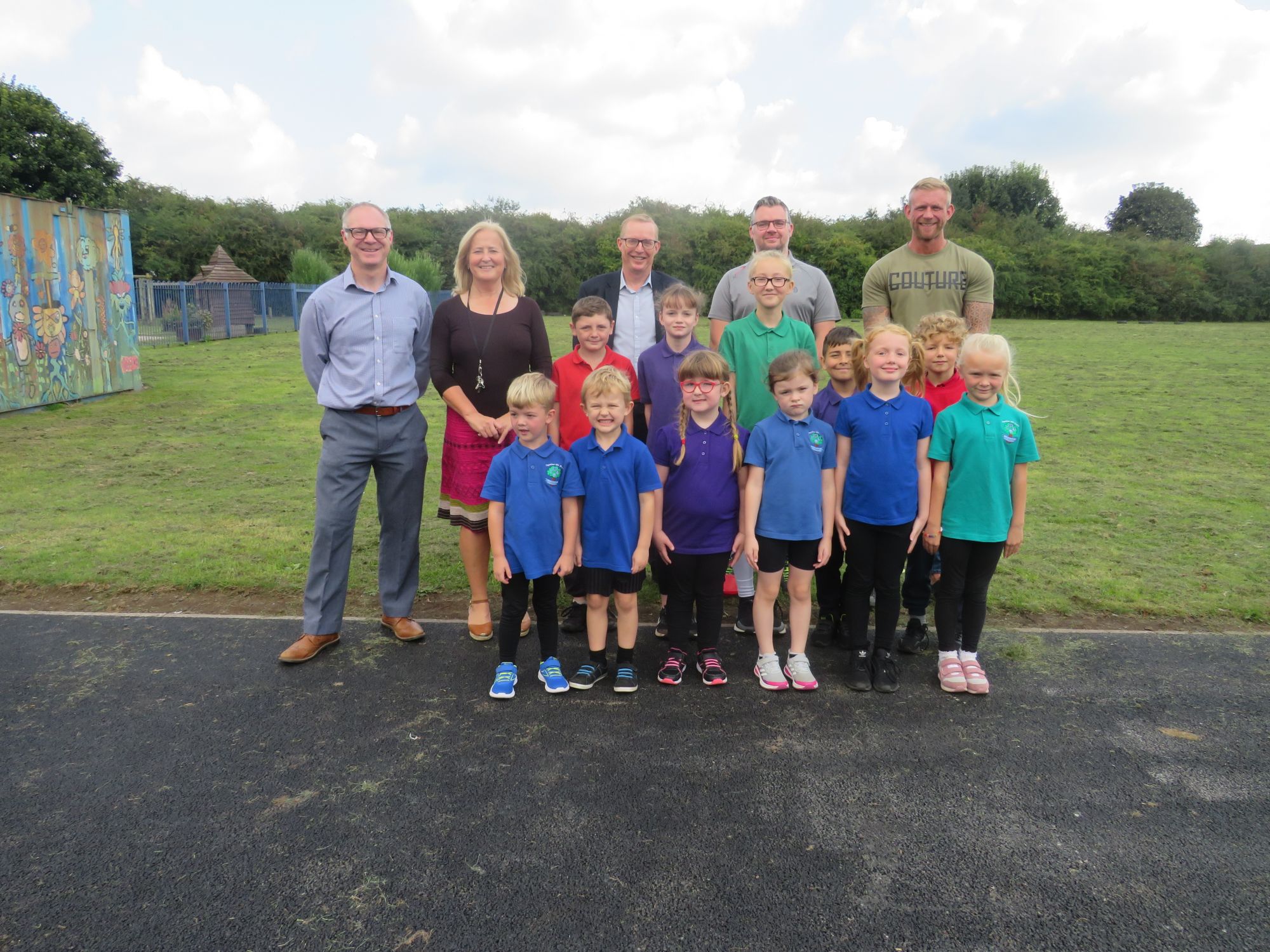 Phil Rose - National Grid, Sarah Tate – Headteacher Althorpe and Keadby Primary School, Alistair Parker, Dan Hurst, Lee Johnson – Trant Engineering Ltd